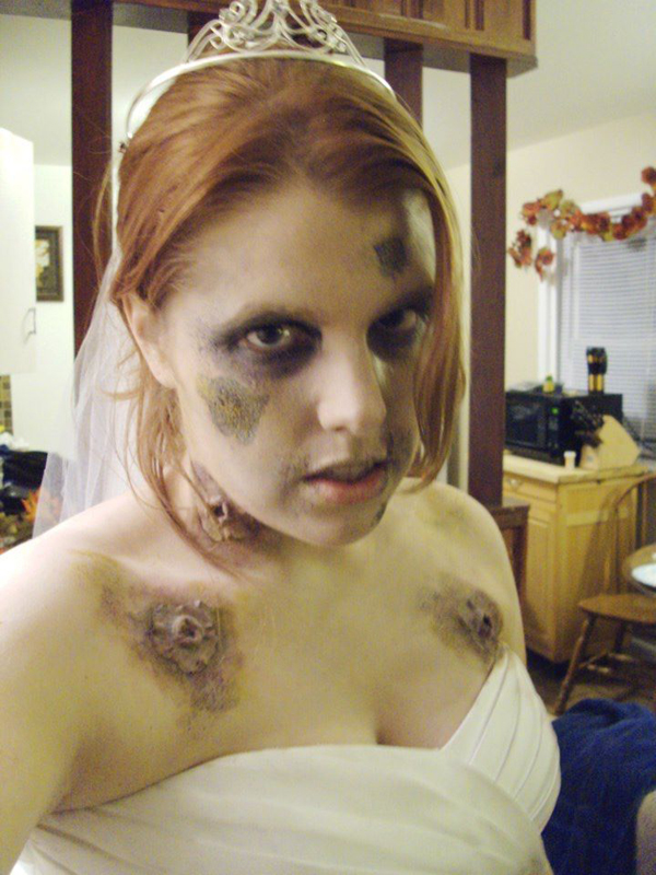 DIY Zombie Bride Costume - Mad Like Alyce