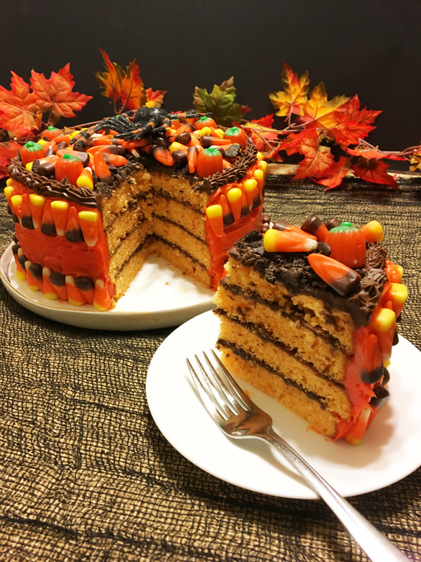 halloween-candy-cake