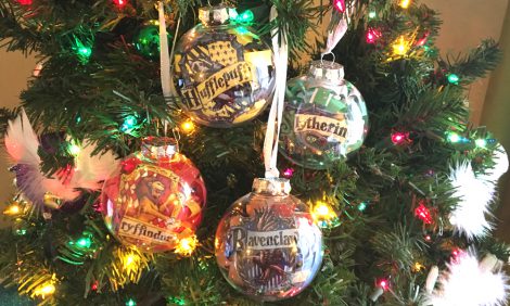 Harry Potter House Ornaments feature