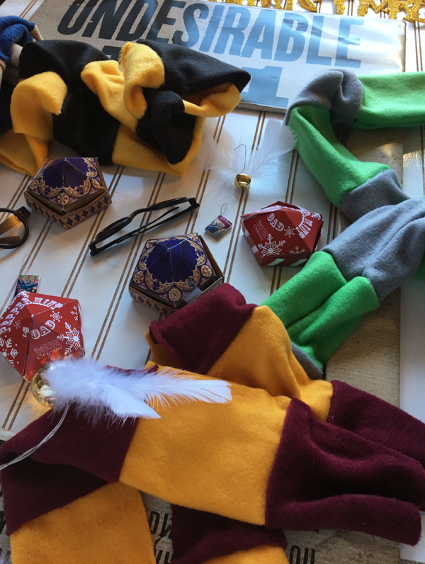 Harry Potter DIY I Golden Snitch Prop DIY! Quick Cheap and Easy 