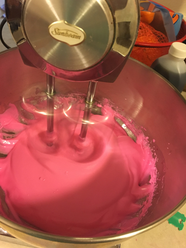 Stand mixer with Macaroon batter